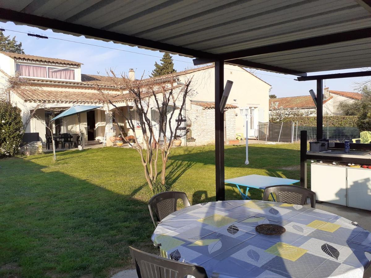 Chambres D'Hotes & Jacuzzi - A L'Ombre Des Amandiers Saint-Martin-dʼArdèche Exterior foto